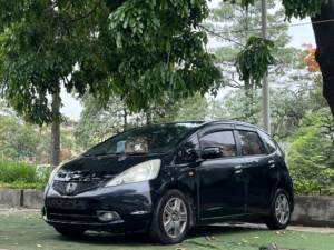 2009 होंडा फिट 1.3l ऑटो आराम संस्करण का इस्तेमाल कार - Product Image 2