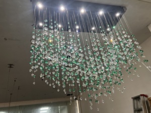 Lampada a sospensione moderna del lampadario di illuminazione del progetto dell'hotel di cristallo verde <span class=keywords><strong>per</strong></span> la <span class=keywords><strong>sala</strong></span> - Product Image 3