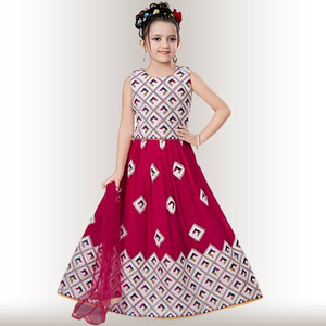 Lehenga Choli Rosa con Ricami Bianchi per Ragazze - Product Image 1