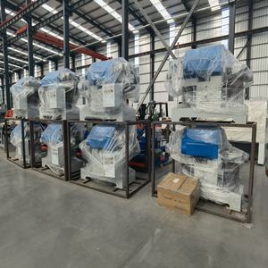 Scie circulaire à double arbre à tronçonner multi-lames pour le sciage du bois - Product Image 5