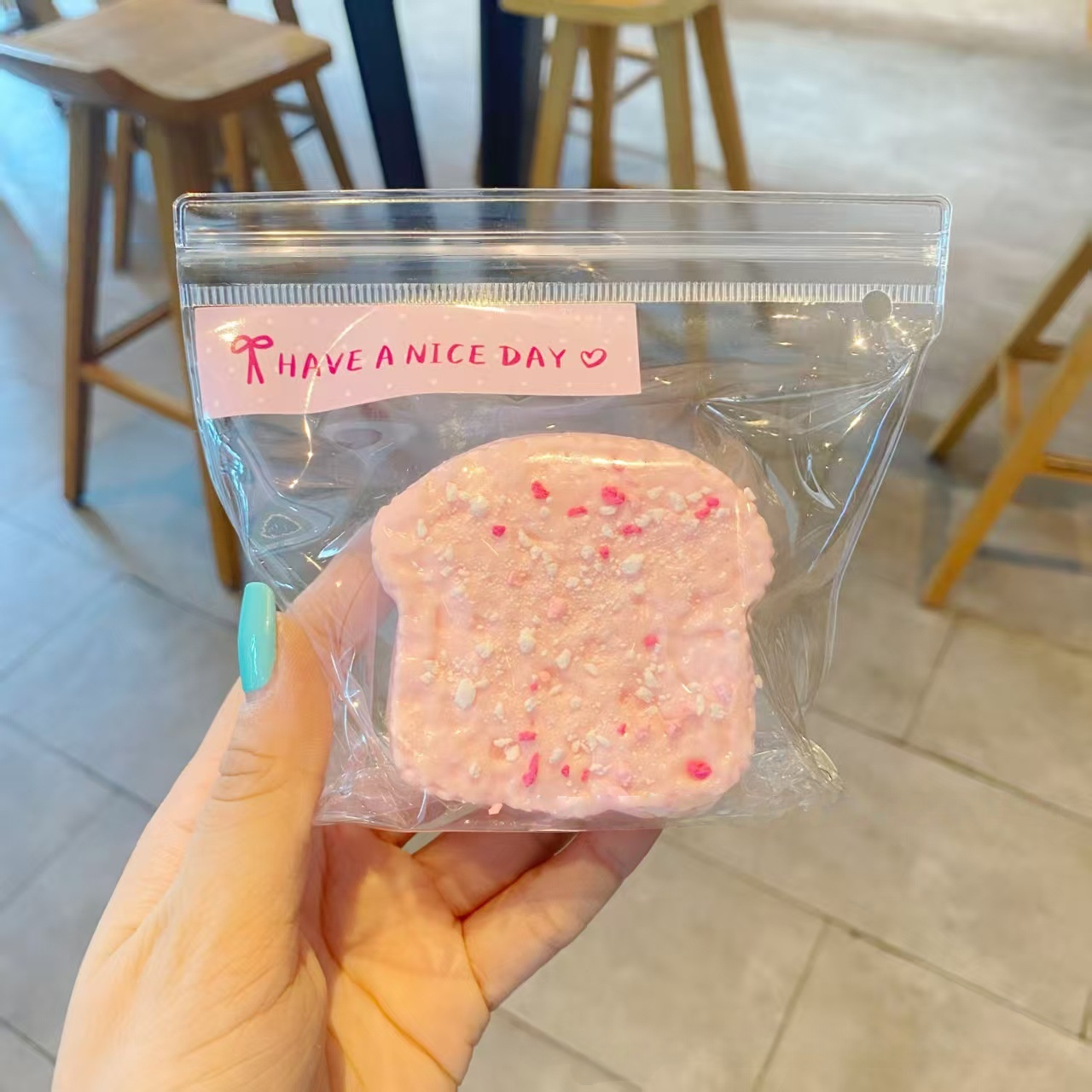 Stuffed Thick Toast [Pink]