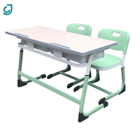 Jingchen Ergonomie Chaises d'étudiant Bureau d'école et chaise Prix bon marché Mobilier de salle de classe pour étudiant Ensemble table et chaises doubles