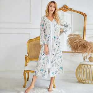 <span class=keywords><strong>Camicia</strong></span> <span class=keywords><strong>da</strong></span> <span class=keywords><strong>Notte</strong></span> Casual <span class=keywords><strong>da</strong></span> <span class=keywords><strong>Donna</strong></span> in Raso a Maniche Lunghe con Coulisse e Stampa Geometrica per Autunno, Inverno ed Estate 2026 - Product Image 2