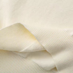 Vêtements Printemps-Automne Nouveaux Modèles Personnalisés pour Enfants – T-shirt Basique Tendance à Col Rond en Tricot Confortable pour Bébés Garçons - Product Image 6