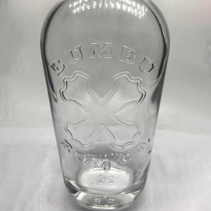 Exclusivo personalizado 500ml 750ml Ron botella de vidrio calcomanía en relieve artesanía y corcho botella de vidrio 700ml whisky Vodka Gin - Product Image 3
