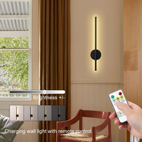 Lampe murale LED rechargeable, bande lumineuse magnétique avec télécommande, sans câblage, lampe murale linéaire à intensité variable