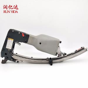 Pistolet à agrafes pneumatique à grande vitesse M87 à prix avantageux pour clôtures en fil de fer barbelé - Product Image 1