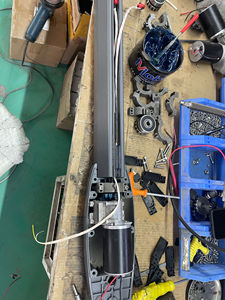 Kits de motor de puerta batiente remota para exteriores DC 24V 300KG Abridor de puerta batiente automático - Product Image 4