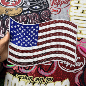 แพทช์ปักลายโบว์สีชมพูรูปขวดโค้กแบบ<span class=keywords><strong>เช</strong></span>นีลขายส่ง ขนาดใหญ่สำหรับเสื้อฮู้ดดี้ แพทช์ปักเลื่อมขนาดใหญ่ มีสินค้าในสต็อก - Product Image 3