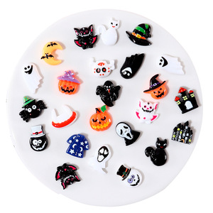 Abalorios de resina de Halloween de formas irregulares mixtas, pintados a mano, decoraciones artísticas DIY para la creación de joyas - Product Image 5