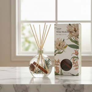 Aikun Fast Service White Musk Cedar 100ml Round Glass Bottle Floral Window Gift Box <b>Reed</b> <b>Diffuser</b> Set <b>for</b> Holiday Gift Buyers - Product Image 1