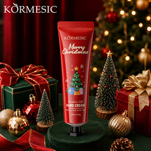 KORMESIC ขายส่ง ครีมทามือกำมะหยี่เนื้อนุ่ม 30 กรัม สำหรับเทศกาลคริสต์มาส บำรุงผิวล้ำลึก ชุ่มชื้น สดชื่น เรียบเนียน รับผลิตแบรนด์ส่วนตัว OEM - Product Image 1