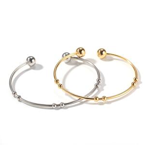 Pulsera de acero inoxidable con letras personalizables para mujer, brazalete con nombre, estilo Hip Hop - Product Image 2