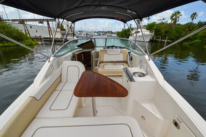 Kinlife Luxury 19-22ft <span class=keywords><strong>Bateau</strong></span> <span class=keywords><strong>de</strong></span> pêche <span class=keywords><strong>de</strong></span> vitesse en aluminium 5m en alliage d'aluminium soudé pour la dérive, les loisirs et le divertissement Vente <span class=keywords><strong>de</strong></span> bateaux - Product Image 6