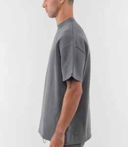 T-shirt surdimensionné de luxe pour homme en coton épais 100 % de haute qualité, col montant, coupe ample et structurée - Product Image 3