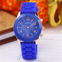 À la mode haut de gamme durable vente chaude prix d'usine conception populaire meilleur prix femmes montre à quartz