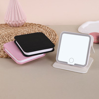 Nouveau miroir de maquillage à LED avec cadre en plastique finition argentée, grossissement 1X, éclairage intégré, style Instagram, design pliable pour bureau