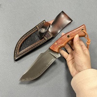 Couteau tactique de chasse à lame fixe avec revêtement en titane, acier laminé à 3 couches, manche en bois, couteau d'extérieur avec étui en cuir