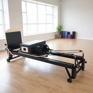 Équipement de fitness universel Maliqiu personnalisable en usine, Reformer en aluminium noir durable pour Pilates à domicile et en studio - Product Image 5