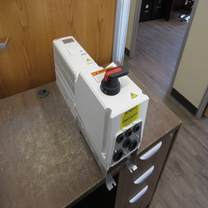 ACH58001017A20J400P922 5HP 3Ph W Clavier de déconnexion Série ACH580 Drive PLC - Product Image 2
