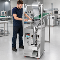 Machine d'emballage multi-matériaux à alimentation manuelle avec convoyeur, pesage et comptage, double mode, pour pièces de quincaillerie et vis