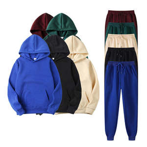 Ensemble de survêtement 2 pièces personnalisé pour femmes et hommes, coupe oversize, avec sweat à capuche zippé et pantalon de survêtement uni, idéal pour l'hiver et le sport. - Product Image 3