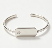 Bracelet ouvert en forme de C en acier inoxydable 316L, minimaliste, serti de zircon cubique, bracelet gravé avec logo personnalisé