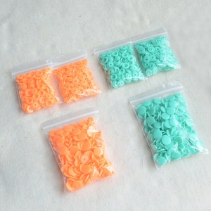 Botões de Pressão de Plástico KAM para Roupas Infantis, 100 Conjuntos/Saco, Botões Redondos ou em Forma de Coração ou Estrela - Product Image 3