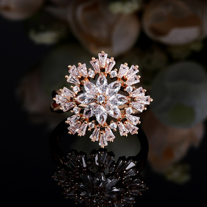 Anello di Diamanti F728 con Taglio Marquise, Diamante Coltivato in Laboratorio, Gioiello Romantico da Donna per Fidanzamento - Product Image 2