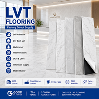 Dalles de sol en vinyle PVC auto-adhésives LVT à chevrons, blanches, pour usage commercial, imperméables, avec adhésif noir mat LVP
