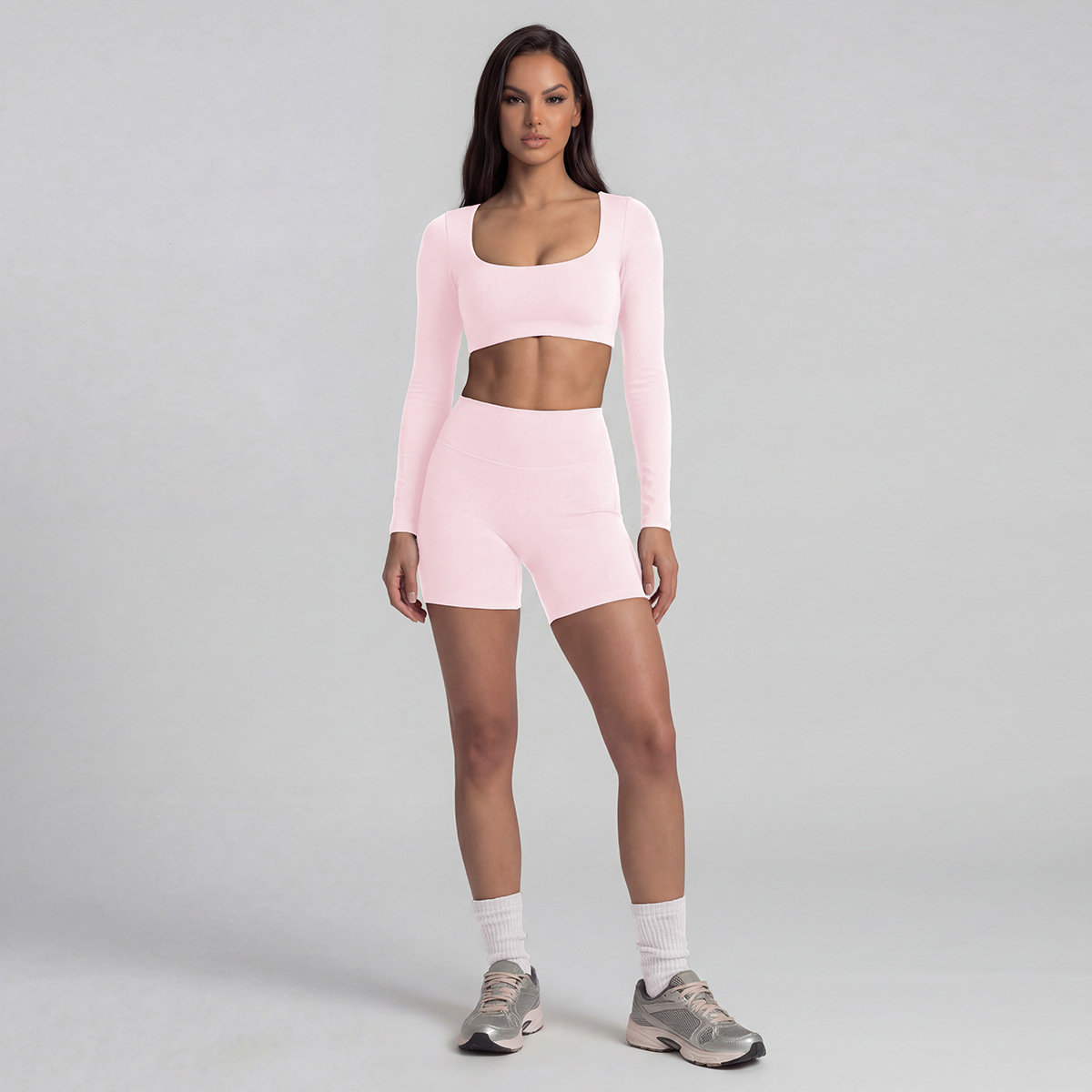 Completo di pantaloncini rosa