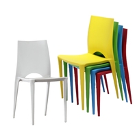 Chaises empilables en plastique noir moderne pour hôtel, restaurant, vente en gros au prix d'usine