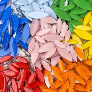 Fournisseur d'usine, mosaïque de verre artisanale, cristal translucide, carreaux en pétales en vrac pour projets de bricolage, artisanat - Product Image 6