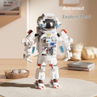 Mainan Edukasi Nexus Model Astronot Anak Laki-Laki Skala 1:8 DIY Bata Plastik ABS Space Dawn 5-7 Tahun Bebas BPA Kompatibel Usia 6+