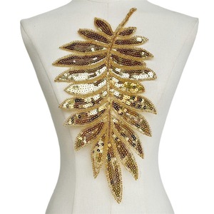 1 Stück <span class=keywords><strong>Gold</strong></span> 3D Mesh-Pailletten Blatt Aufnähbare Bestickte Spitzenapplikation mit Strasssteinen DIY Patch Kleidungszubehör - Product Image 5