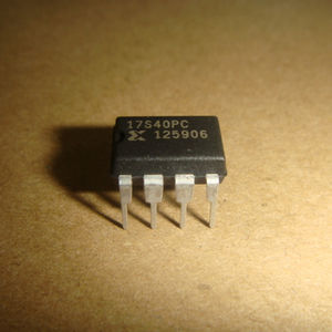 Nuevo chip original stock ICs integrado electrónico XC17S40PD8C componentes circuito condensadores resistencias diodos de cristal BOM - Product Image 1