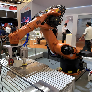 Robot 5 axes KR 120 R3200 PA, charge utile 120 kg, portée maximale 3195 mm, pour l'emballage, le traitement des plastiques, l'industrie alimentaire et l'entreposage. - Product Image 4