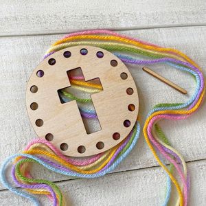 Kit de Manualidades de Madera para Decoración de Cruz de Pascua, Adorno Redondo Hecho a Mano, Tabla de Tejer con Hilo para Uso en Interiores, Estilo Moderno Minimalista - Product Image 4