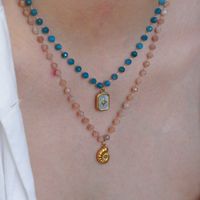 Collier Pendentif en Acier Inoxydable Fait Main Style INS avec Perles en Pierre Naturelle et Fleur Coquillage, Bijou Étanche Tendance