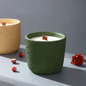 2024 chinesischer Lieferant schnelle Lieferung einzigartige Luxus Zementgläser duftende Aroma-Kerzen für Heimdekoration Geschenk auf Lager