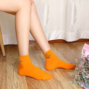 جوارب قطنية رياضية احترافية بجودة عالية من IRSOLIS OEM للبيع بالجملة، جوارب رجالية ماركة بشعار مخصص - Product Image 3