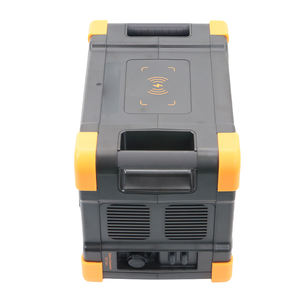 Alimentation AC/DC portable avec affichage intelligent et interrupteur de charge sans fil - Product Image 3