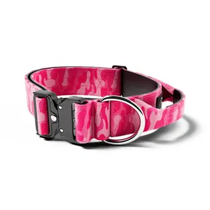 Collar de perro de combate de nailon personalizado de alta resistencia, hebilla de Metal para perros medianos y grandes, fabricante de collares de perro acolchados suaves