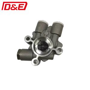 Pompes à carburant Pièces de camions lourds européens OEM 1695495 1797650 pour camion DAF - Product Image 2