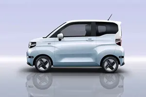 Ev nuova Mini auto Chery QQ gelato 3 porte 4 posti 20kw Mini elettrica nuova energia Mini Car