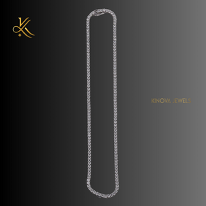 Chaîne de cou hip-hop moderne avec des détails en diamant moissanite à fort brillant pour un style distinctif et un style urbain raffiné - Product Image 4