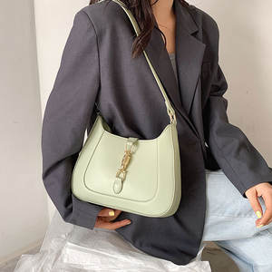 Bolso Bandolera Minimalista en Forma de Concha, Blanco, con Correa Única y Cierre de Botón, de PU, Portátil, para Mujer - Product Image 2