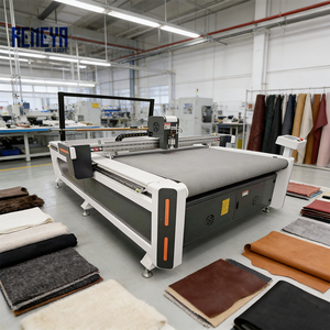 เครื่องตัดไฟฟ้าความเร็วสูง REMYA แบบ CNC พร้อมใบมีดสั่นสะเทือน อัตโนมัติ สำหรับตัดวัสดุภายใน เช่น ผ้า โฟม หนัง พลาสติก ใช้ไฟ 220V/380V - Product Image 2