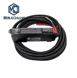 Sensores de Fibra Óptica Digitales KEYENCE FS-N41P, Amplificador de Fibra, PNP, Nuevo Original - Product Image 1