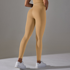 Nouveau pantalon de yoga moulant sans couture en maille, style européen et américain, taille haute, effet ventre plat et rehausseur de fessiers, pour le sport et le fitness - Product Image 4